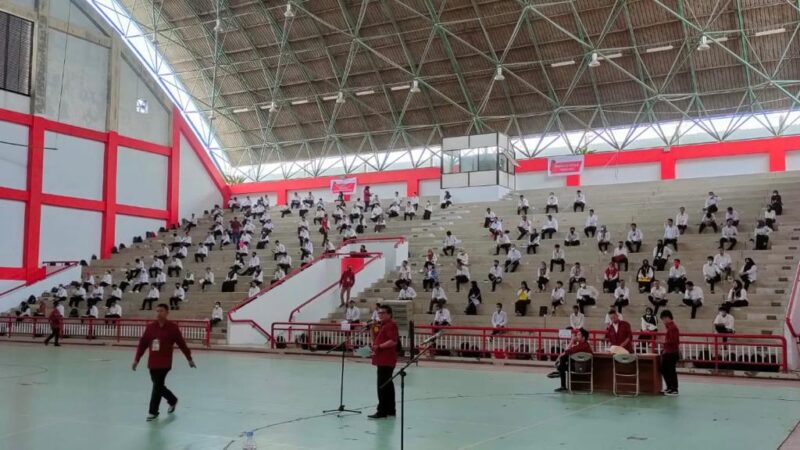 Ratusan peserta tes tertulis rekrutmen Pendekar Idaman Kukar yang diselenggarakan DPMD Kukar. (Istimewa)