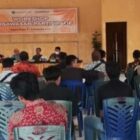 Kesbangpol Kukar melakukan sosialisasi pengawasan dan partisipasi di Kecamatan Muara Badak