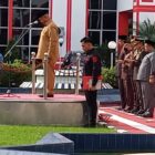 Bupati Kukar, Edi Damansyah saat Memimpin Upacara Hari Pahlawan