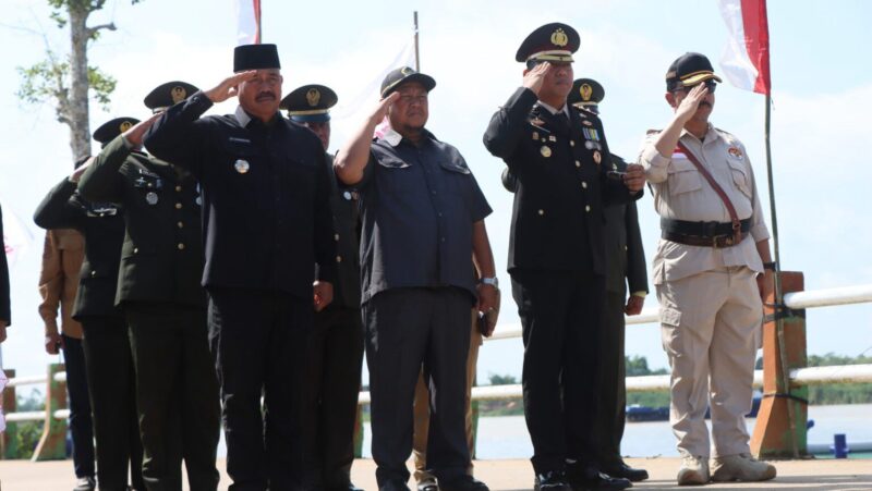 Upacara Peringatan Hari Pahlawan di Kecamatan MUara Kaman