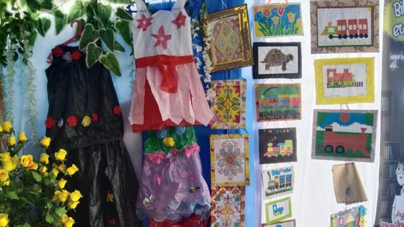 Hasil karya seni yang dibuat oleh anak-anak yang berasal dari barang tidak terpakai
