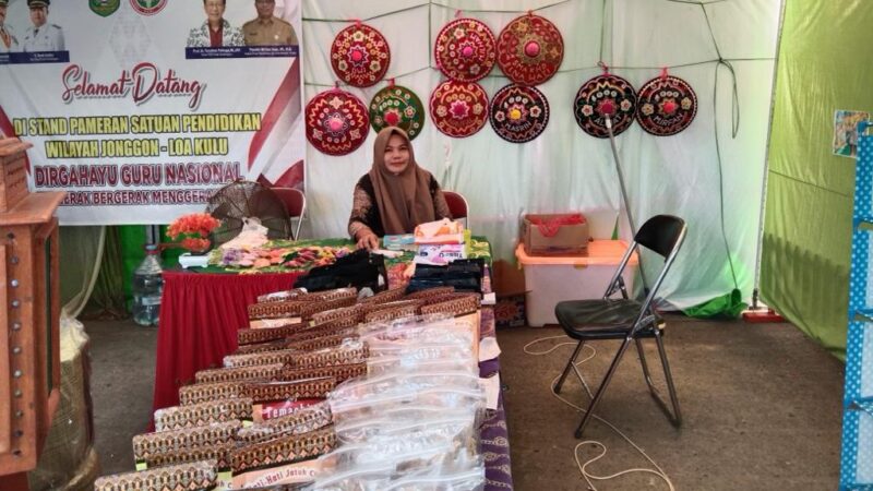 Stan pameran satuan pendidikan wilayah Jonggon, Kecamatan Loa Kulu