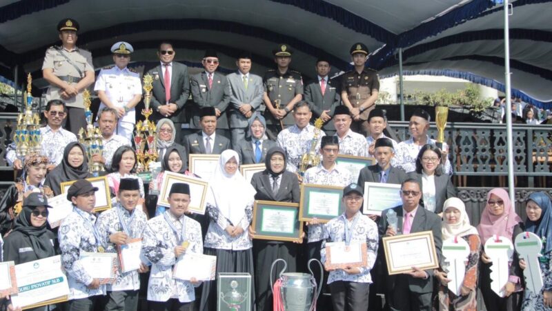 Peringatan Hari Guru Nasional ke-78 di Kutim