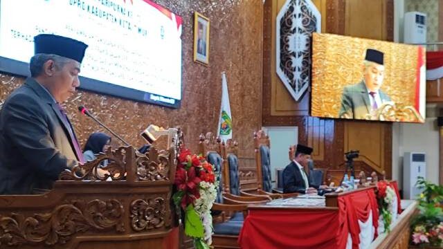 Zubair - Asisten Perekonomian Pembangunan Setkab Kutim