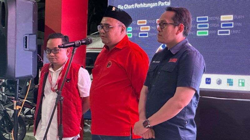 Konferensi pers yang digelar di kantor DPC PDI Perjuangan Kukar