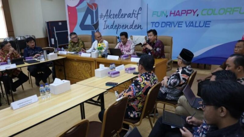 Sekda Kukar Sunggono saat melaukan paparan dalam FGD Pembangunan dan Tata Kelola IKN