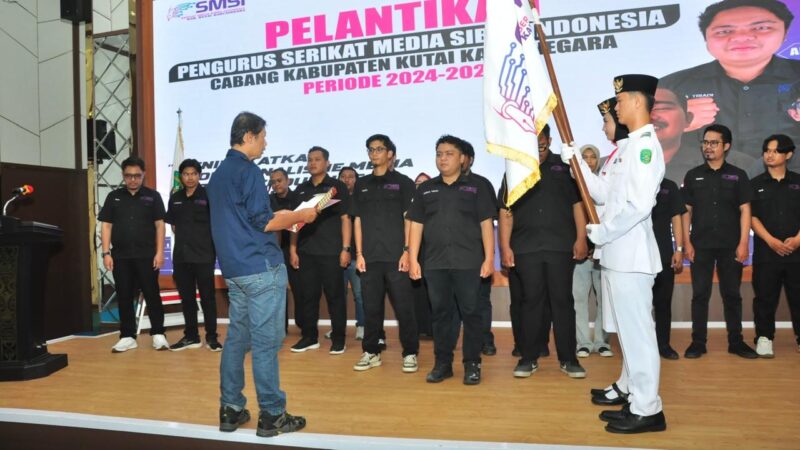 Pelantikan pengurus SMSI Kutai Kartanegara 2024-2027