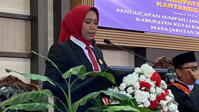 Farida - Ketua DPRD Kukar Sementara