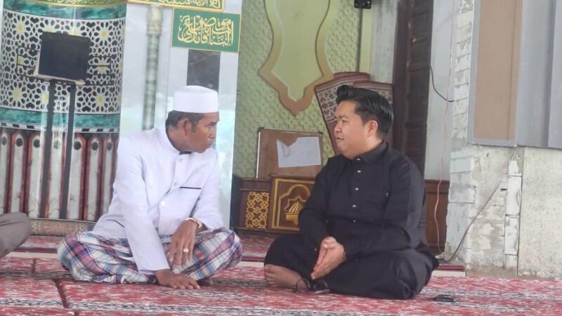 KH Saifuddin Marzuki bersama Rendi Solihin