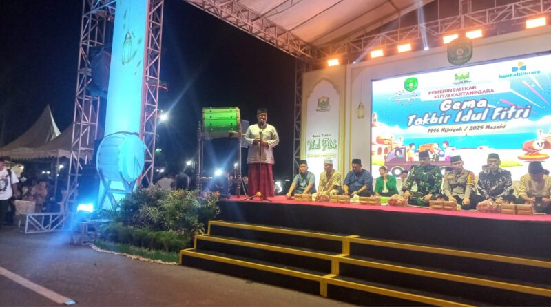 Bupati Kukar, Edi Damansyah memberikan sambutan