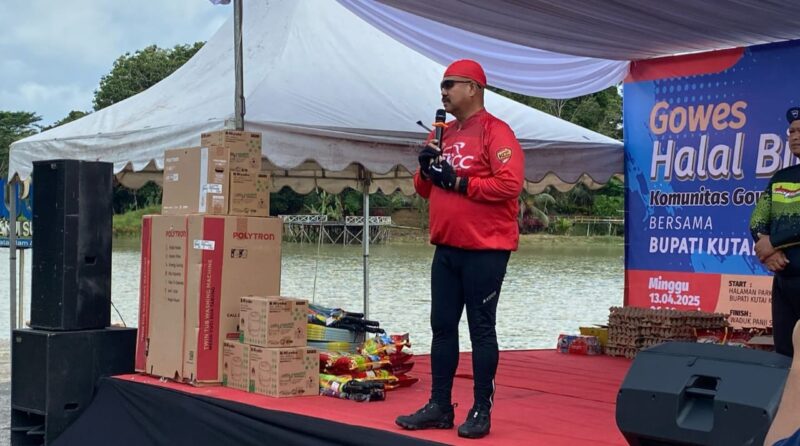 Bupati Kukar, Edi Damansyah saat memberikan sambutan
