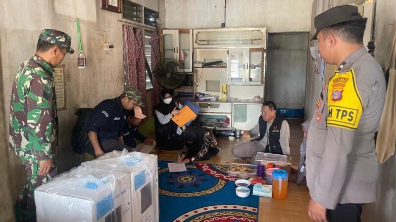 Pengiriman logistik PSU Pilkada Kukar mulai dilakukan