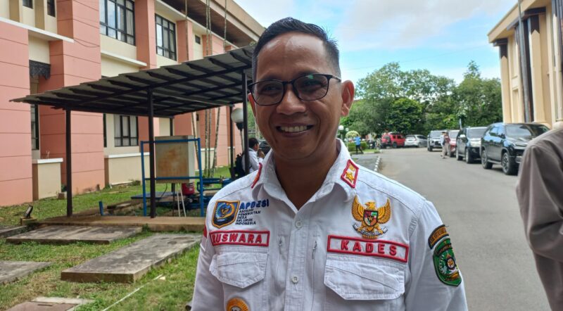 Kuswara - Kepala Desa Sukamaju
