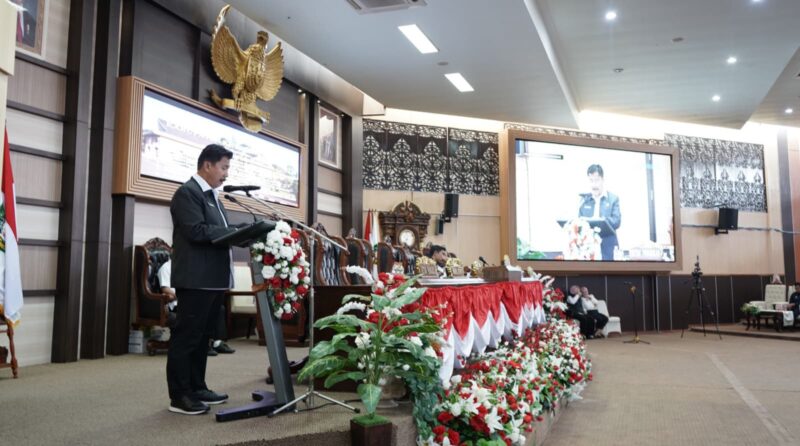 Sekda Kukar, Sunggono saat memberikan sambutan