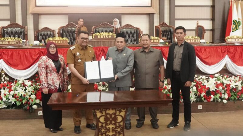 Rapat Paripurna DPRD Kukar