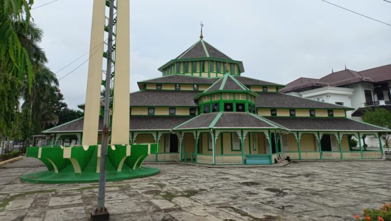 Masjid Jami Aji Amir Hasanuddin