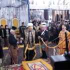 Sultan Kutai Kartanegara Ing Martadipura, Aji Muhammad Arifin melakukan prosesi Bepelas