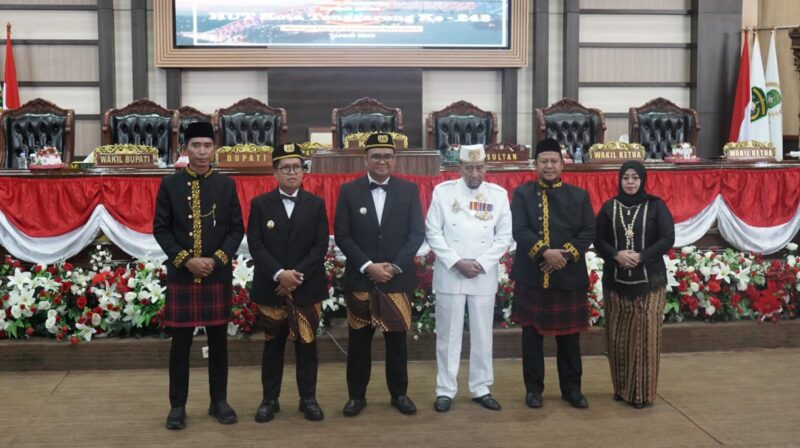 Rapat Paripurna DPRD Kukar