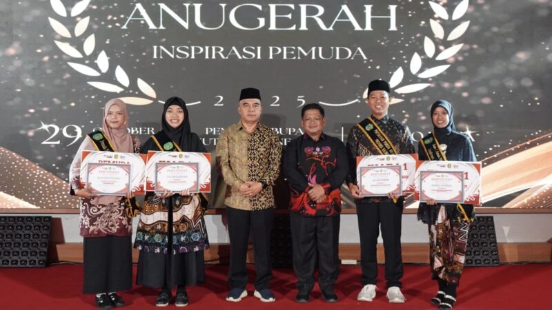 Anugerah Pemuda 2025 yang diselenggarakan Dispora Kukar