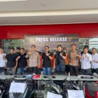 Polres Kukar merilis kasus curanmor yang diungkap selama Operasi Jaran Mahakam 2025 (Latif)
