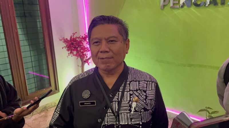 Iryanto - Kepala Disdukcapil Kukar (Latif)