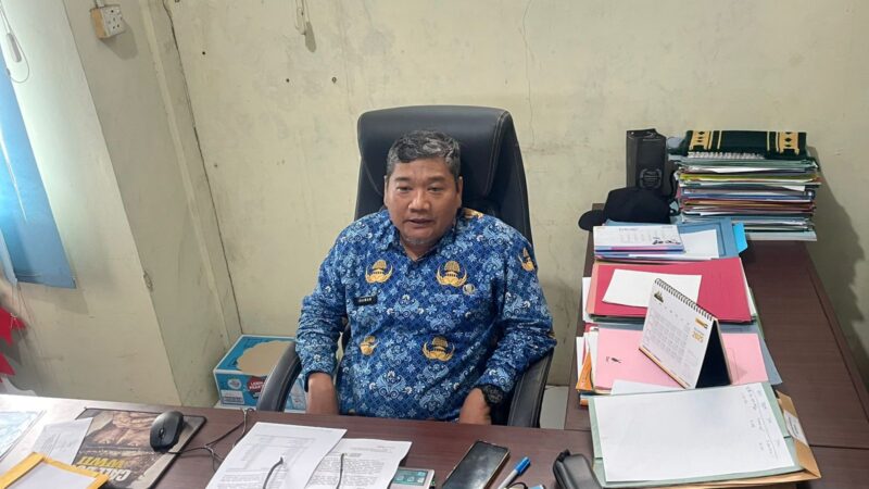 Irawan - Kepala Bidang Pengelolaan Sampah dan Limbah B3 DLHK Kukar (Latif)