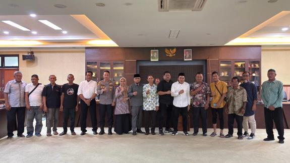 Rapat Dengar Pendapat yang digelar DPRD Kukar