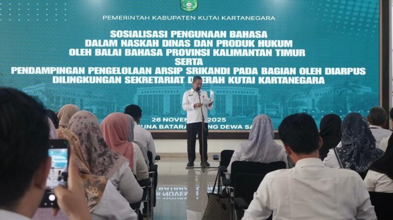Sosialisasi Penggunaan Bahasa dalam Naskah Dinas dan Produk Hukum serta Pengelolaan Arsip SRIKANDI (Latif)