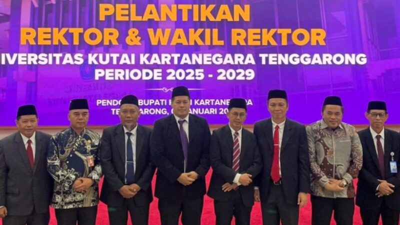 Pelantikan Rektor Unikarta di Pendopo Odah Etam Bupati Kukar (Latif/Eksposisi)