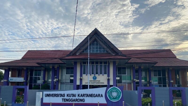 Gedung Universitas Kutai Kartanegara (Latif/Eksposisi)
