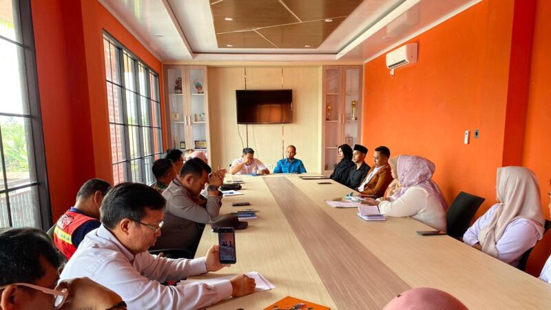 Mediasi peristiwa meninggalnya seorang bayi berusia enam bulan di Desa Batuah, Kecamatan Loa Janan (Latif/Eksposisi)