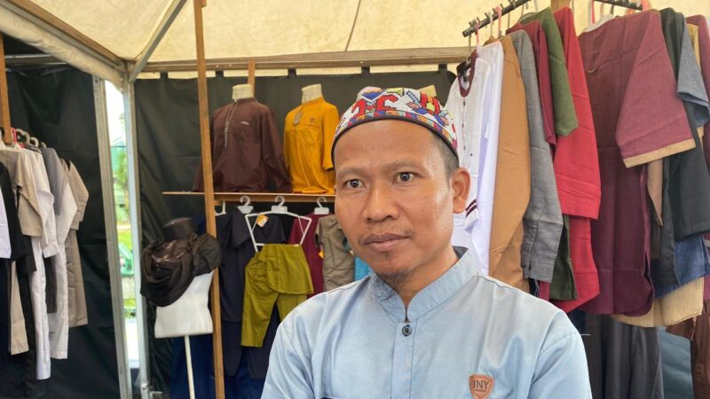 Ahmad - Pedagang (Latif/Eksposisi)