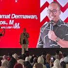 Anggota Komisi II DPRD Kukar, Rahmad Dermawan silaturahmi bersama masyarakat Kecamatan Muara Jawa (Latif/Eksposisi)