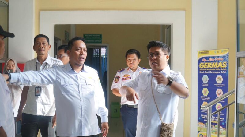 Kunjungan Wakil Bupati Kukar, rendi Solihin ke Dinas Perindustrian dan Perdagagan Kukar (Latif/Eksposisi)