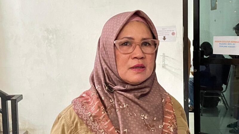 Suharningsih -  Kepala Bidang Hubungan Industrial Distransnaker Kukar (Latif/Eksposisi)
