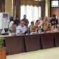 Rapat Dengar Pendapat DPRD Kukar membahas rencana penggusuran di kawasan Tahura Bukit Soeharto oleh Otorita IKN (Latif/EKsposisi)