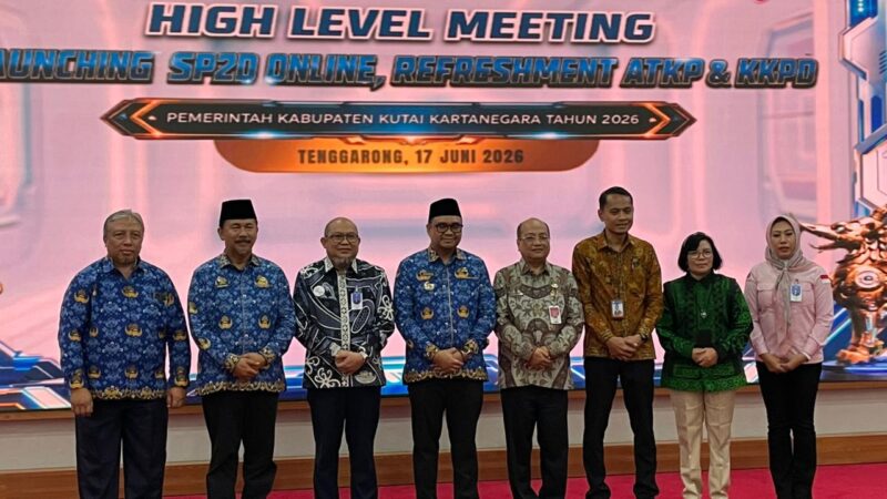 Pemkab Kukar meluncurkan SP2D online (Latif/Eksposisi)