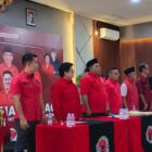 Penyerahan SK Pengurus PAC oleh DPC PDI Perjuangan Kukar (Latif/Eksposisi)