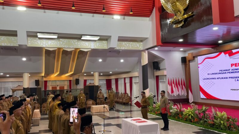 Pelantikan Pejabat Administrator dan Pengawas di Lingkungan Pemerintah Kabupaten Kutai Kartanegara (Latif/Eksposisi)