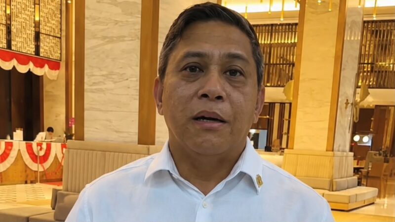 Yulianus Henock Sumual
 - Wakil Ketua Badan Akuntabilitas Publik DPD RI (Latif/Eksposisi)
