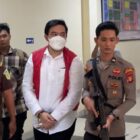 Eks Kasat Narkoba Polres Kutai Kartanegara setelah mengikuti persidangan di Pengadilan Negeri Tenggarong (Latif/Eksposisi)
