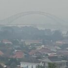 Suasana Tenggarong diselimuti kabut asap (Latif/Eksposisi)