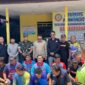 Penyerahan bantuan kepada Relawan Balakarcana Sangaji di Kelurahan Baru, Kecamatan Tenggarong (Latif/Eksposisi)