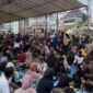 Suasana Beseprah dalam rangkaian Erau Adat Kutai 2026 di kawasan Keraton Kesultanan Kutai Kartanegara Ing Martadipura (Latif/Eksposisi)