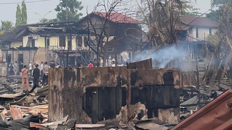 Kawasan permukiman yang dilanda bencana kebakaran di Kelurahan Melayu Kecamatan Tenggarong (Latif/Eksposisi)