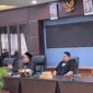 Ketua DPRD Kutai Kartanegara Ahmad Yani memimpin Rapat Dengar pendapat membahas persoalan lahan pascatambang (Latif/Eksposisi)
