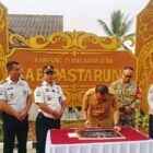 Penandatanganan prasasti peresmian SAE Pastarung Lapas Kelas IIA Tenggarong (Latif/Eksposisi)