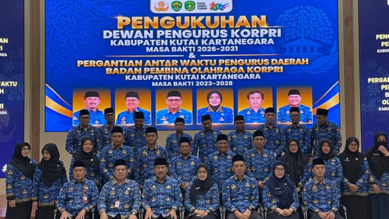 Pengukuhan Dewan Pengurus KORPRI Kabupaten Kukar Periode 2026–2031 (Latif/Eksposisi)